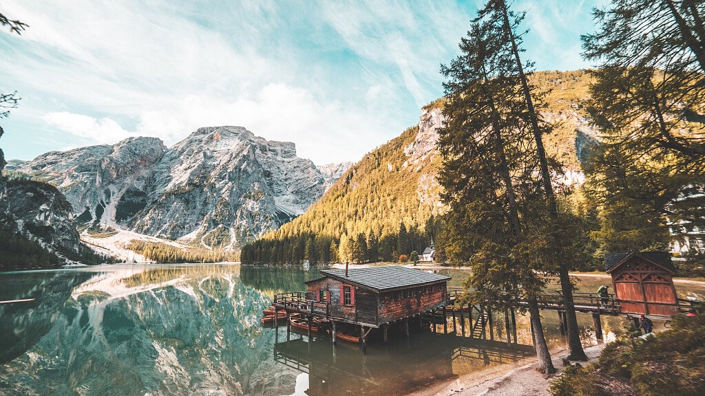 Lago di Braies: immersi nella natura a un passo dal cielo