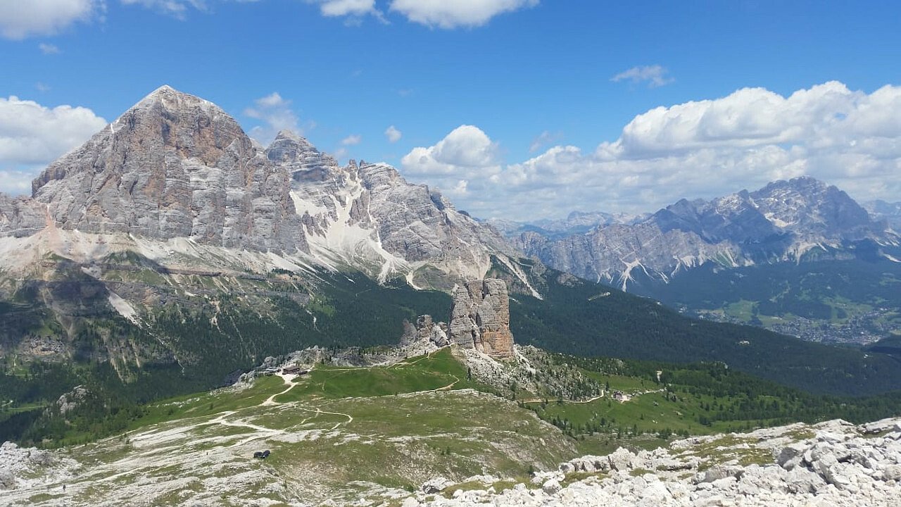 tofane_cinque_torri_cortina_d_ampezzo_angela_pierdona