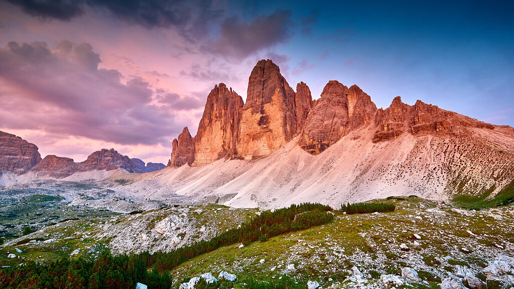 Enrosadira: le Dolomiti si colorano di rosa