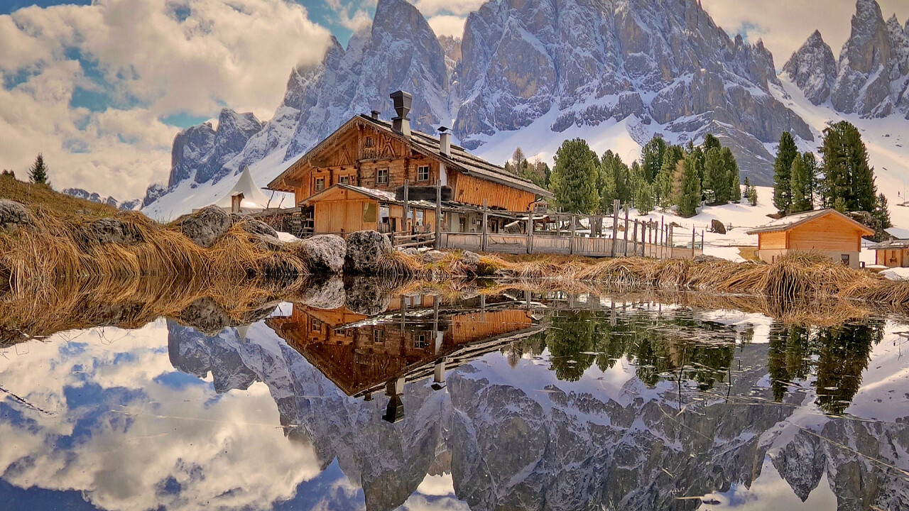 Geisleralm in den Dolomiten - Villnösser Tal im Winter