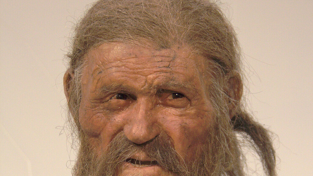 Ötzi la mummia del Similaun al Museo Archeologico di Bolzano