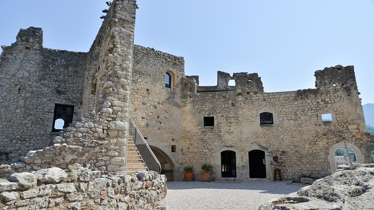 Castel Drena