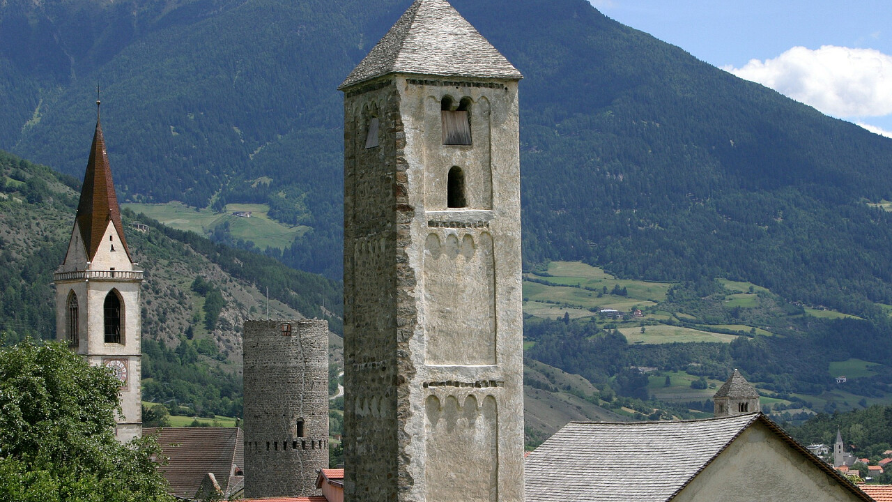 chiesa_malles_pixabay_tassilo111