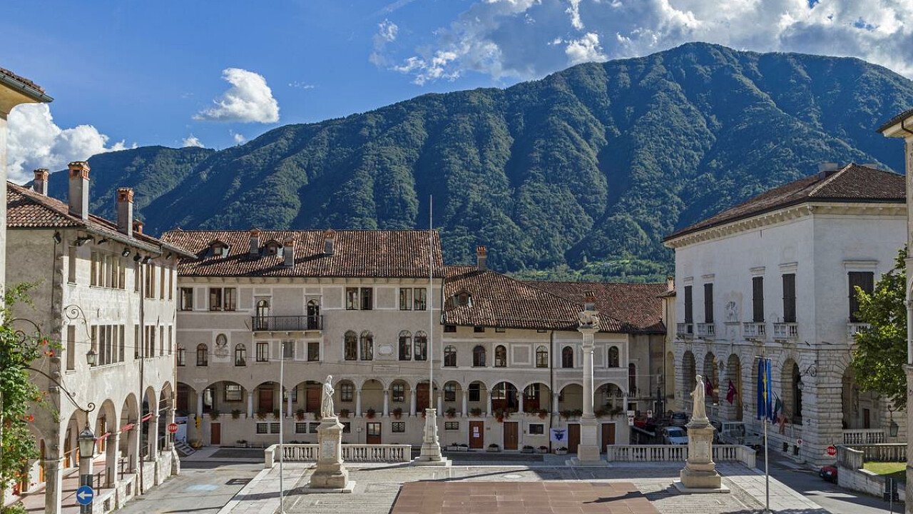 Monumenti storici del centro storico di Feltre a sud di Belluno