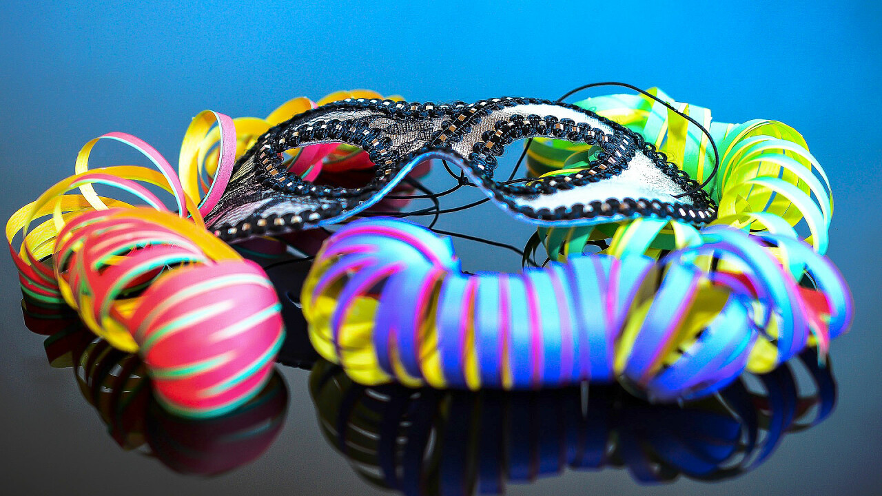 stelle_filanti_maschera_carnevale_pixabay_tonic_pics