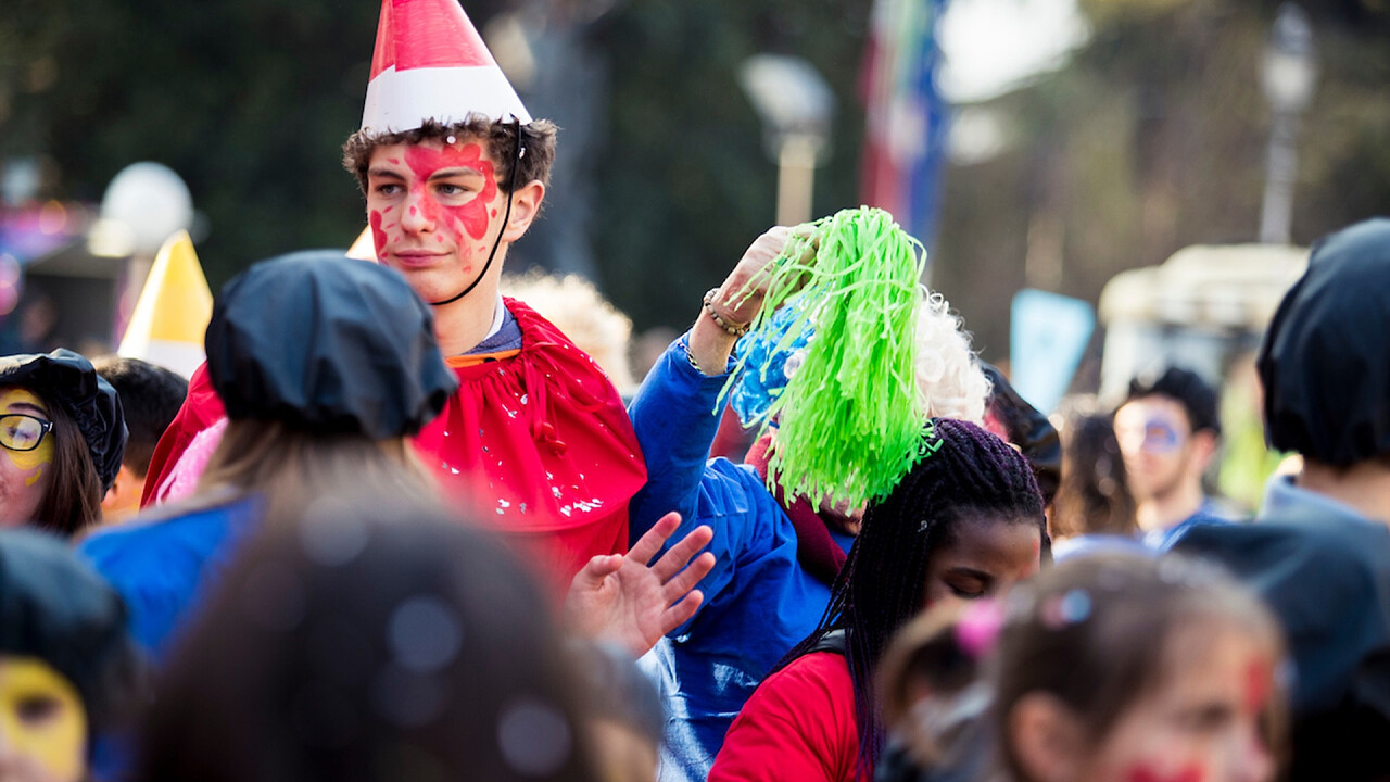 bambini_carnevale_arco_J_Salvi_Garda_Trentino