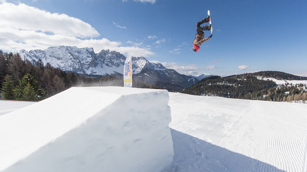 Vertical Winter Tour