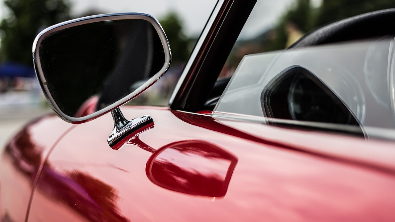 auto_rossa_depositphotos