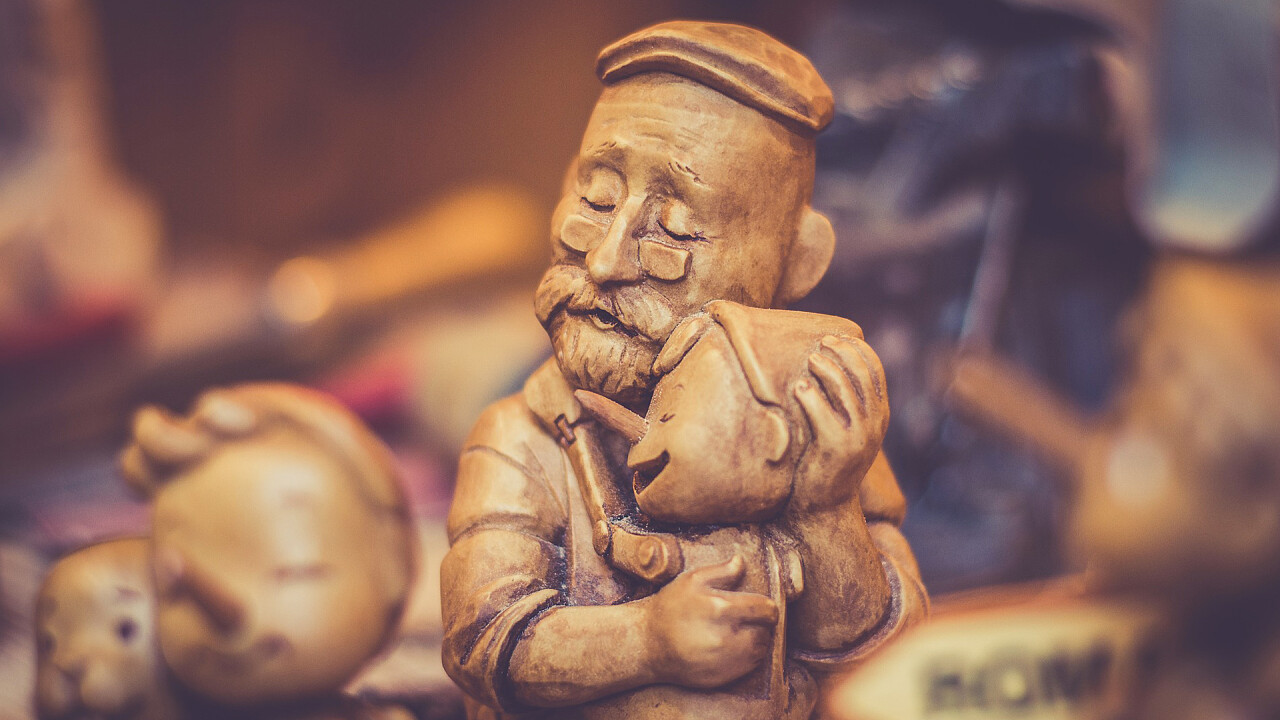 statuette_di_legno_artigianato_pixabay_martieda