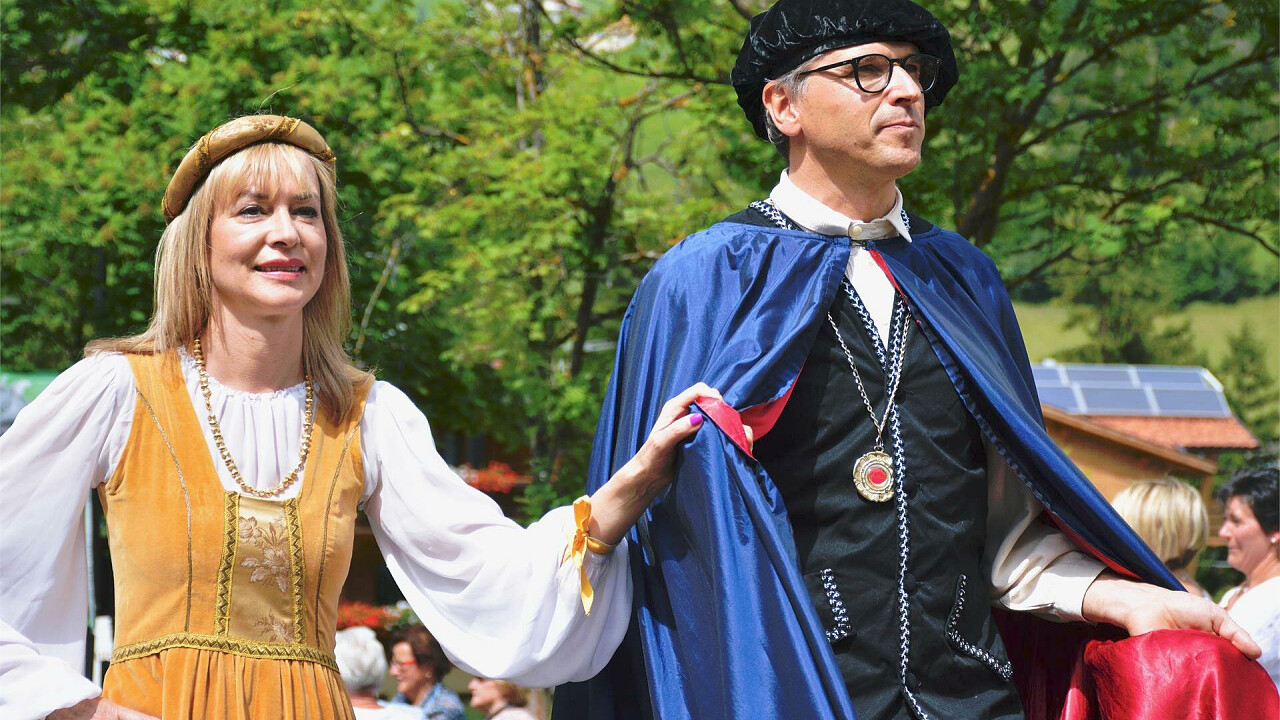 Sfilata medievale a San Vigilio