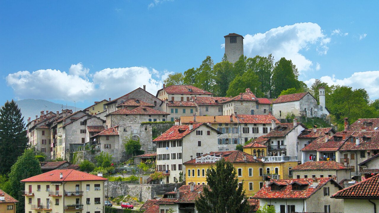 La città di Feltre con la torre | Bellunese