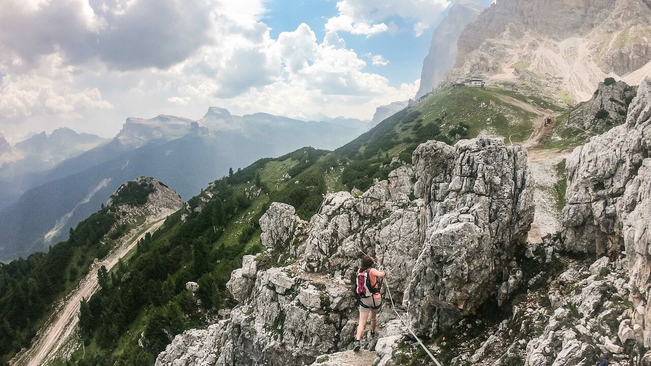 Ferrata Ra Pegna sullo Schuss delle Tofane vicino al Rifugio Pomedes