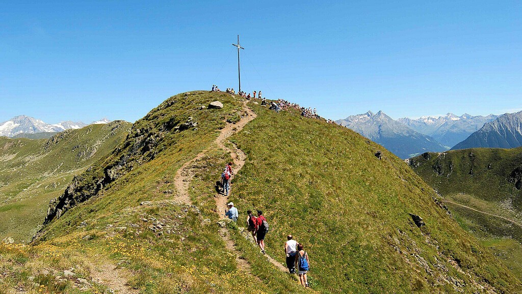 Tour alpino al Monte Sommo