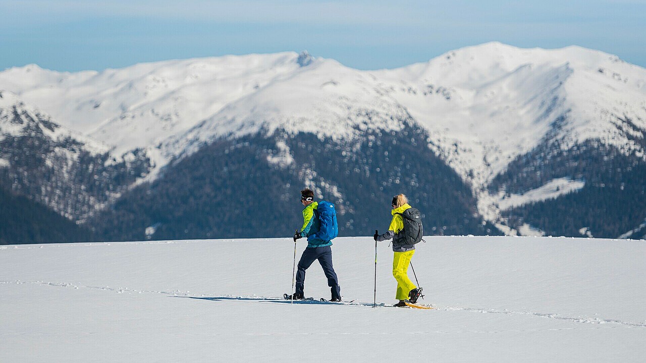 Escursione con le racchette da neve al Bel Colle
