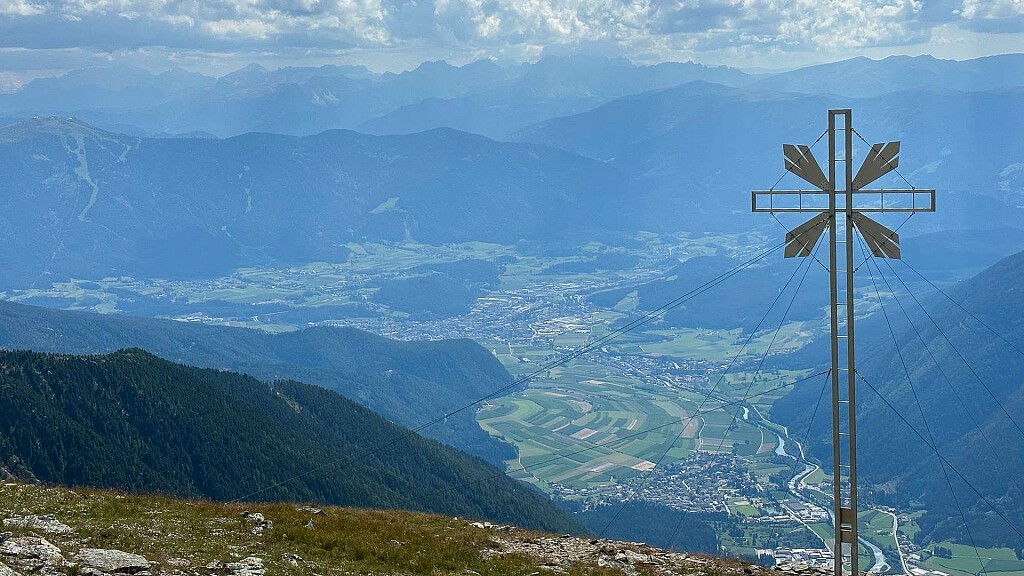 Tour alpino al monte Bloßberg presso Villa Ottone