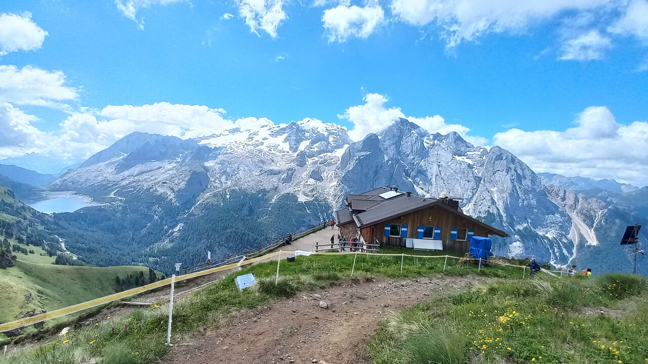 Rifugio Viel del Pan