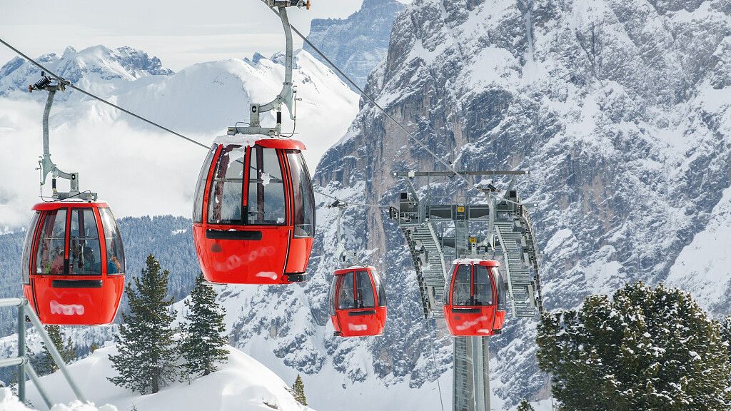 La location dolomitica dove hanno girato la serie TV “Mr & Mrs Smith”