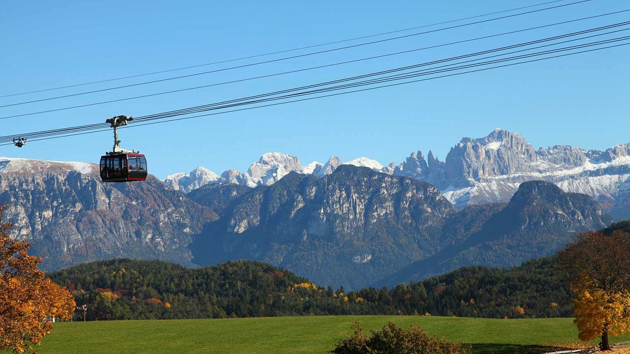 La funivia del Renon. Estate nell'area vacanze del Renon in Alto Adige