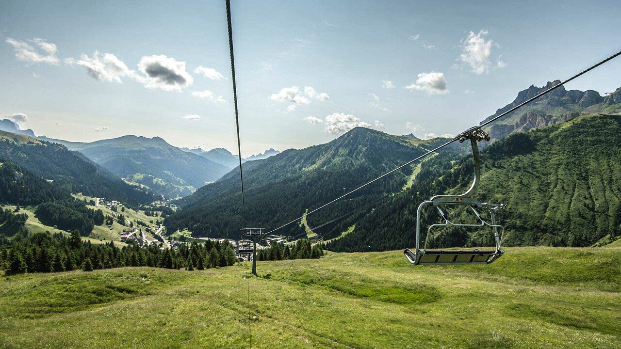 Estate al Rifugio Burz ad Arabba nelle Dolomiti UNESCO