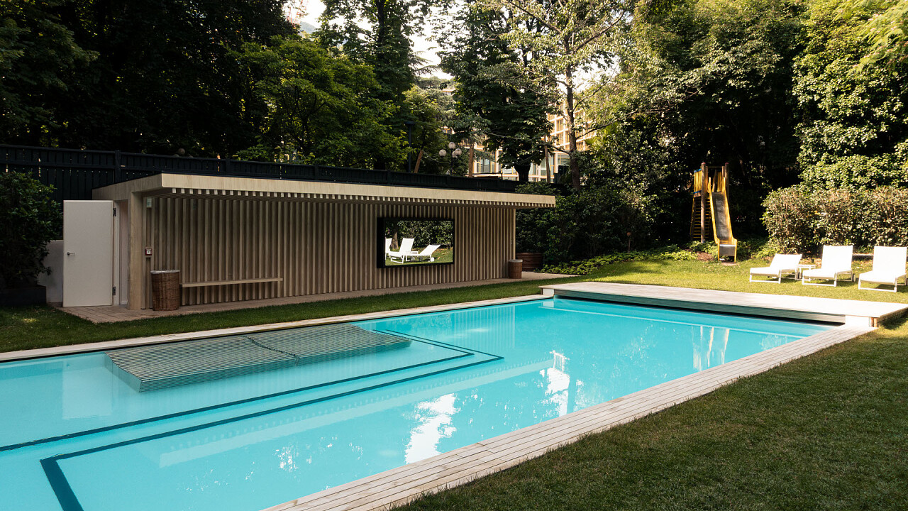 Sauna e piscina nel parco Parkhotel Laurin