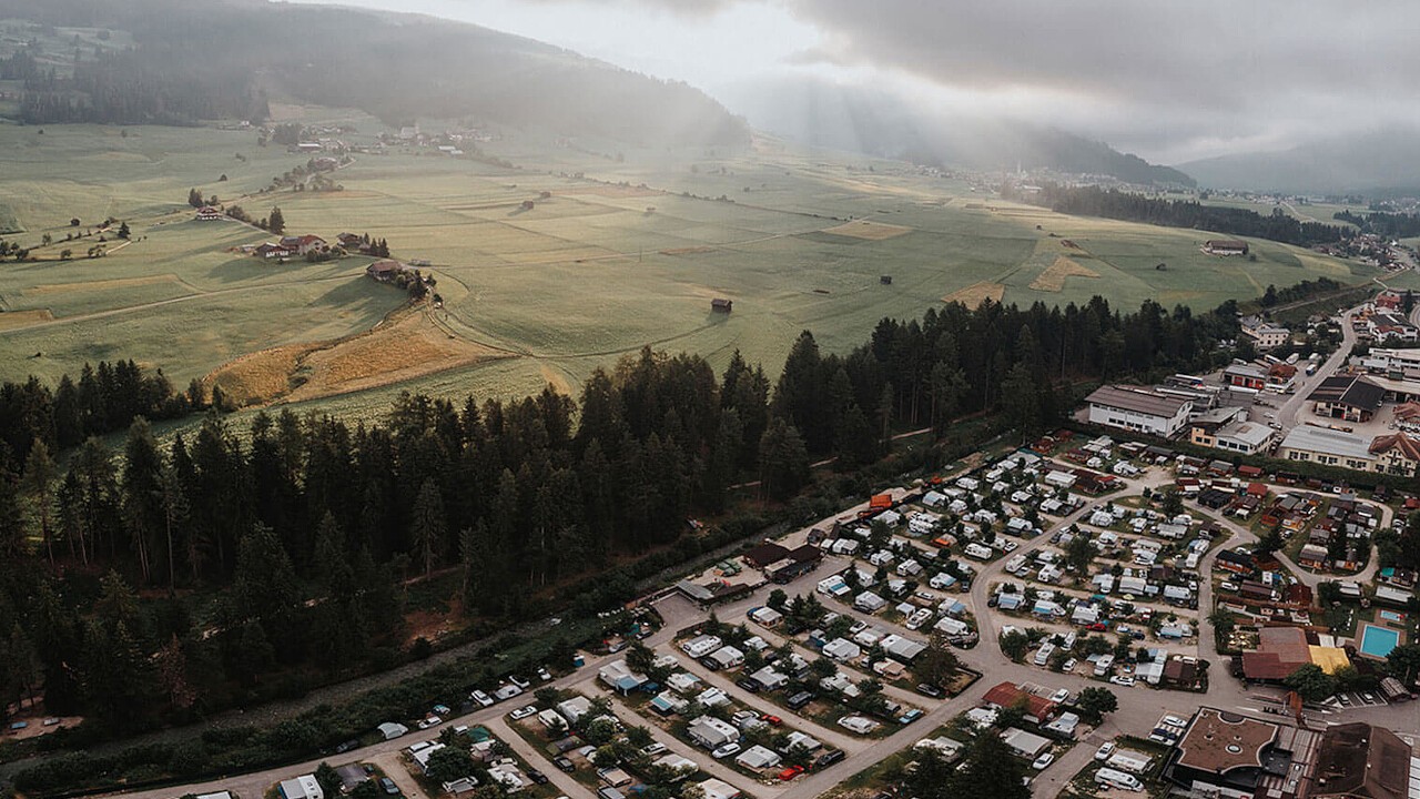 esterno autunno Camping Olympia Dobbiaco
