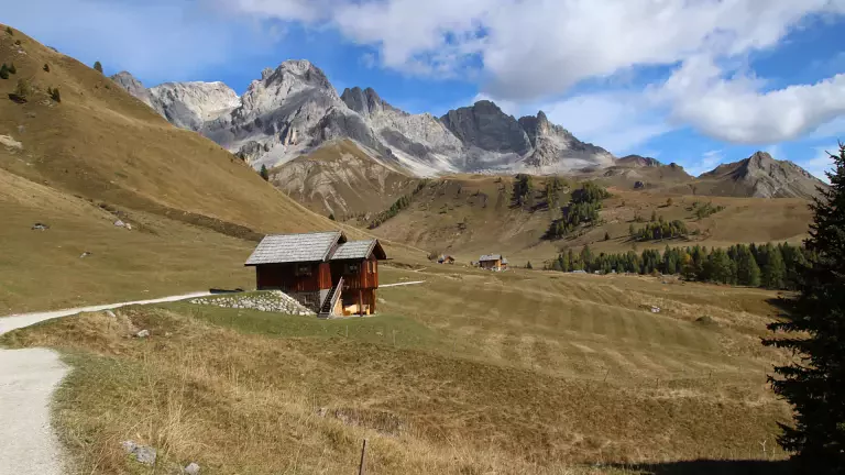 rifugio fuciade - passo san pellegrino