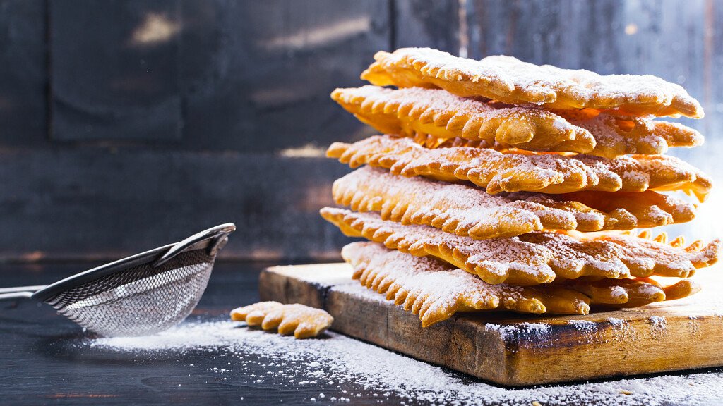 Ricetta dei Crostòi o  Crostoli