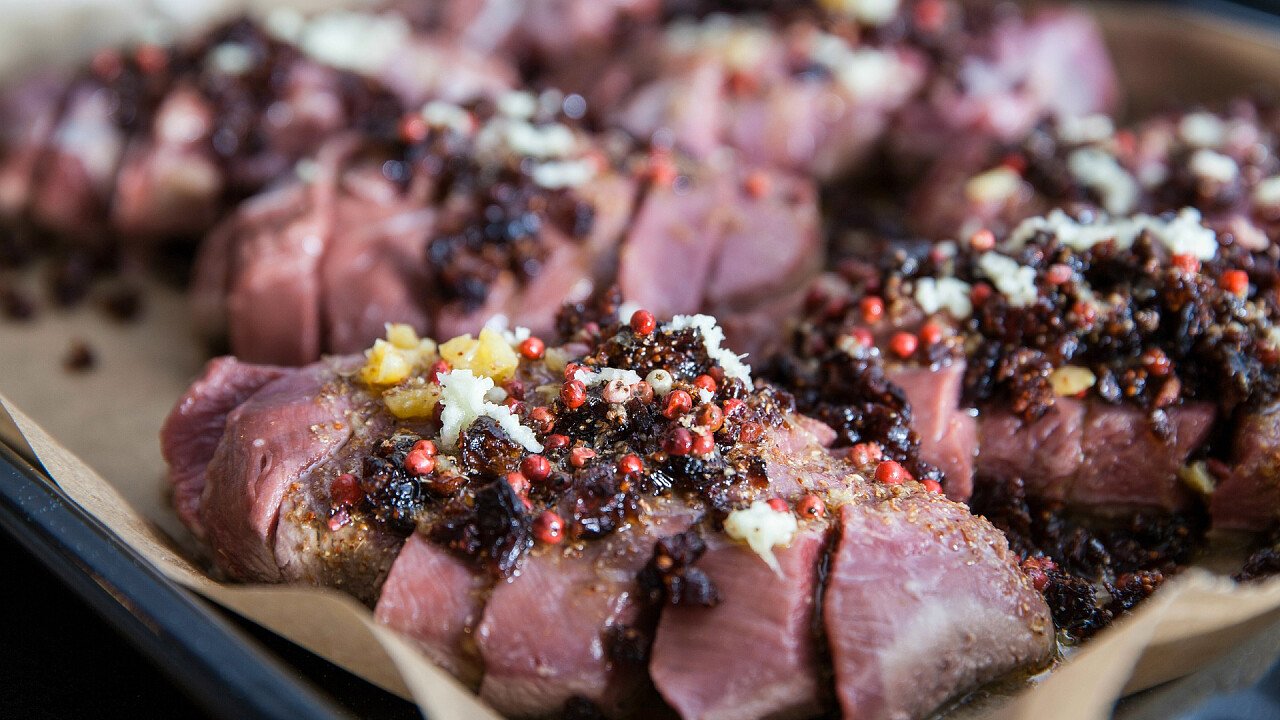 petto_d_anatra_al_vino_rosso_lagrein_su_risotto_alle_noci_pixabay_GeneMa