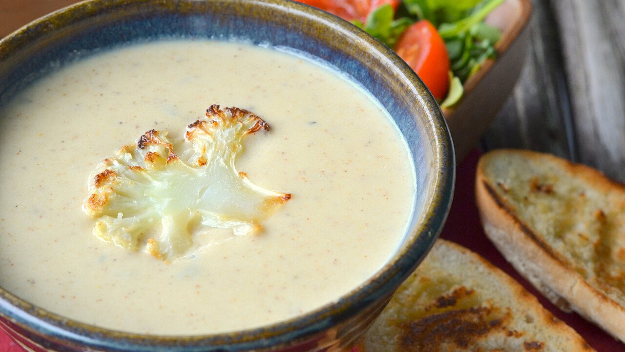 vellutata_di_cavolfiore_01_shutterstock