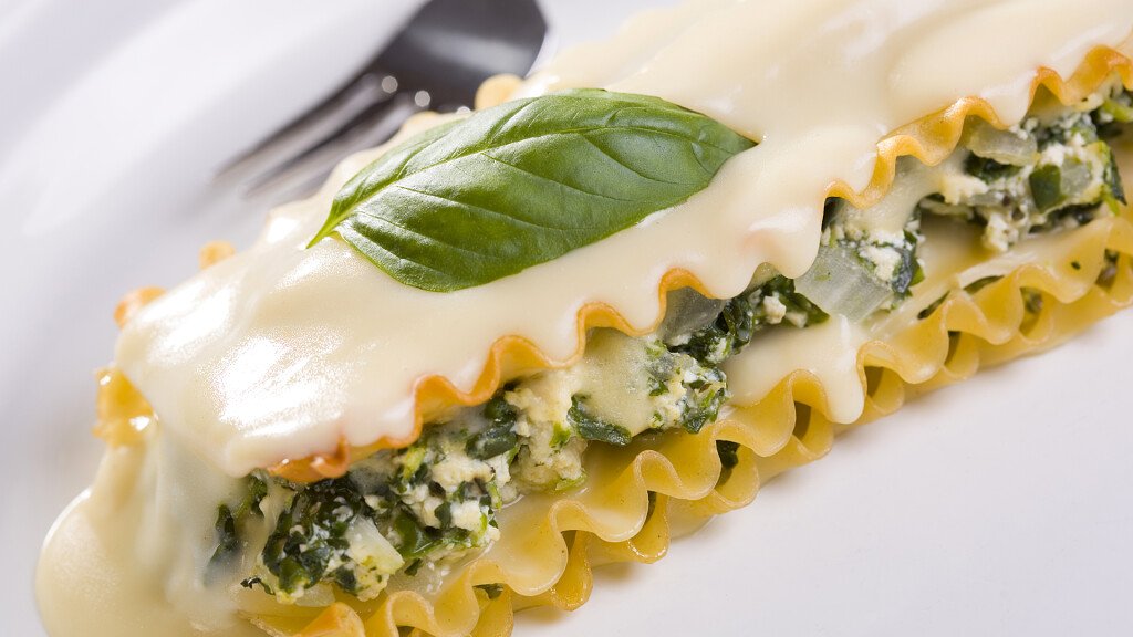 Ricetta delle lasagne alle erbe di campo