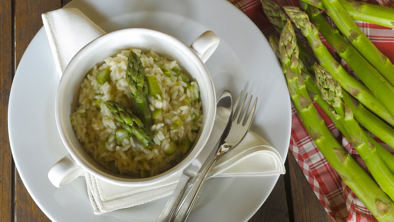 risotto_agli_asparagi_dreamstime_Mauro_Barbolini