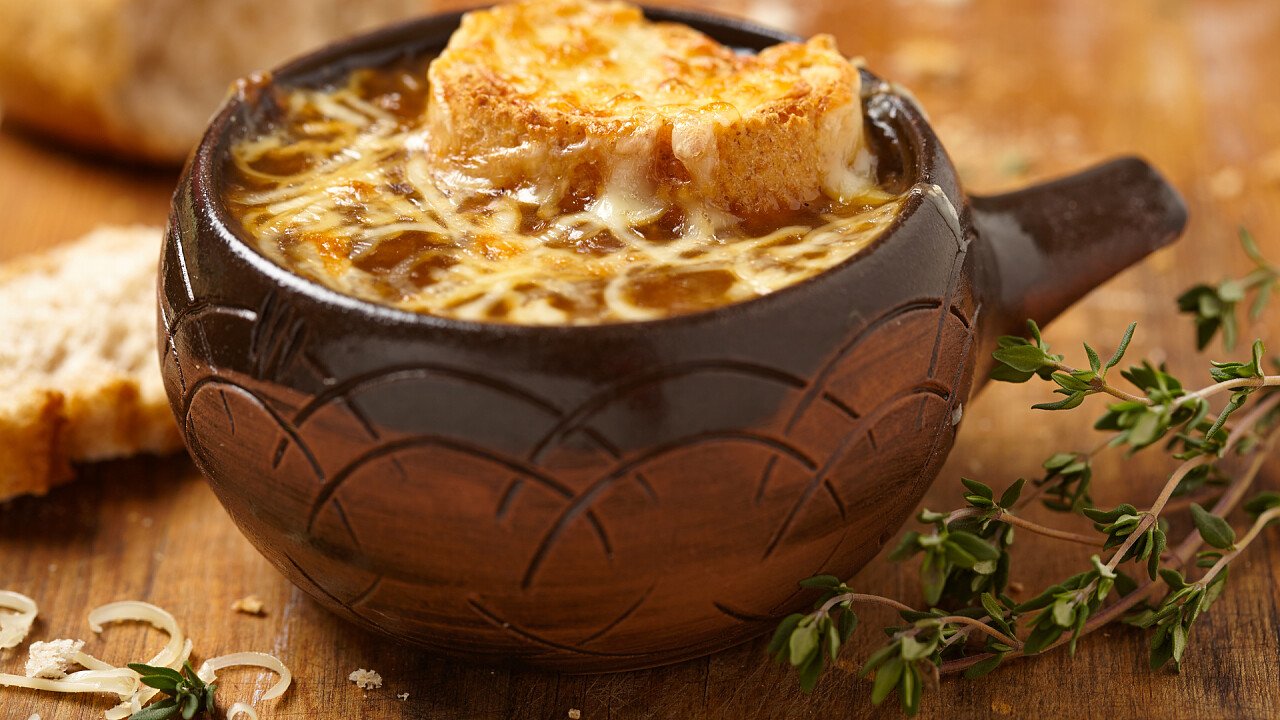 zuppa_di_pane_dell_alta_val_venosta_01_shutterstock