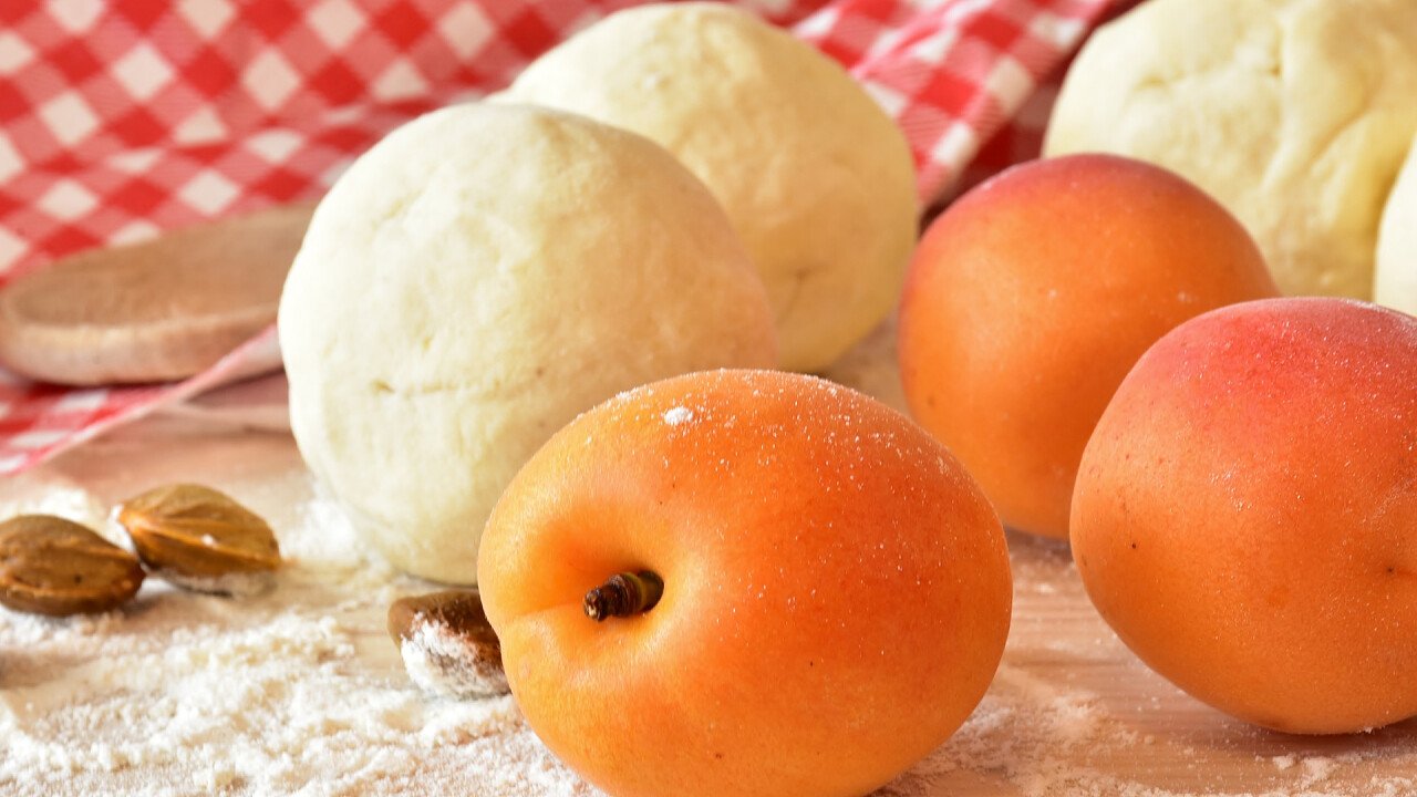 canederli_alle_albicocche_01_pixabay_RitaE