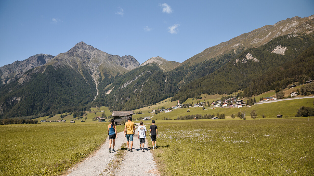 Persone camminata Val di Vizze