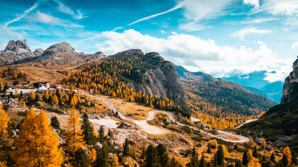 Skiers - Averau 5 Torri - Cortina