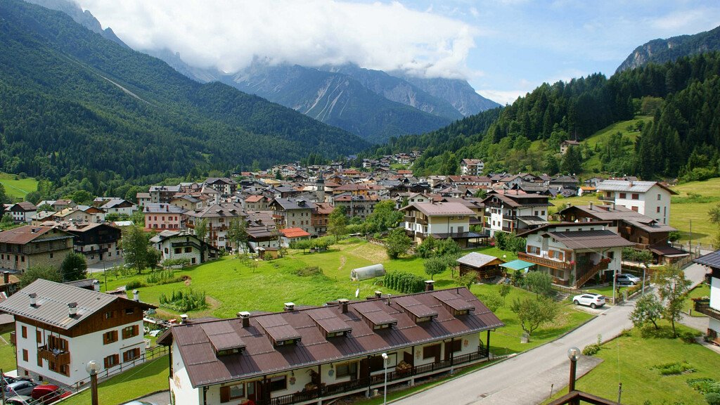 Friuli Dolomites: trekking, trails and hikes