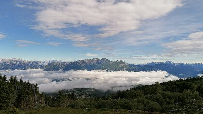 Nevegal-Rücken-Trekking - Shutterstock