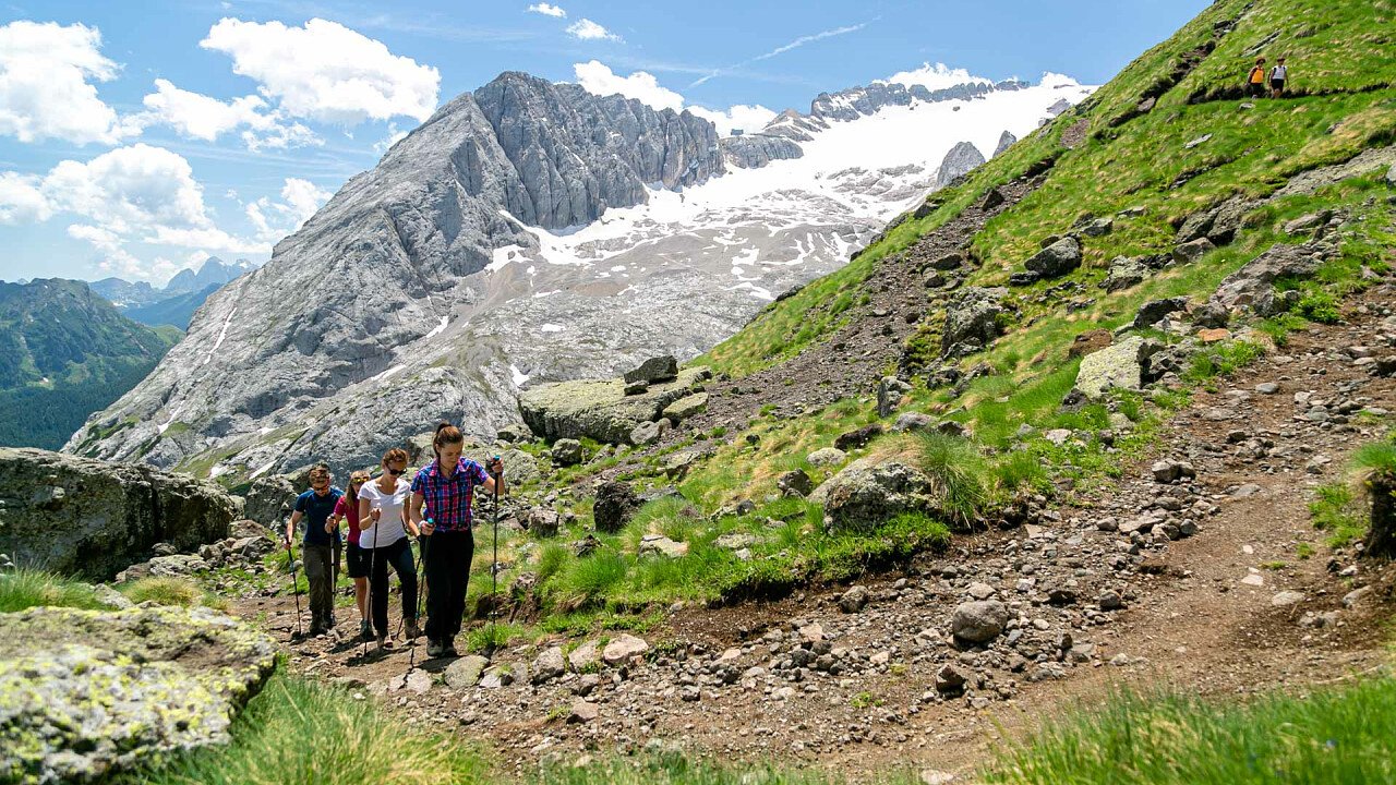 trekking_estate_consorzio_turistico_marmolada_rocca_pietore_dolomiti