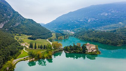 Toblino lake in autumn