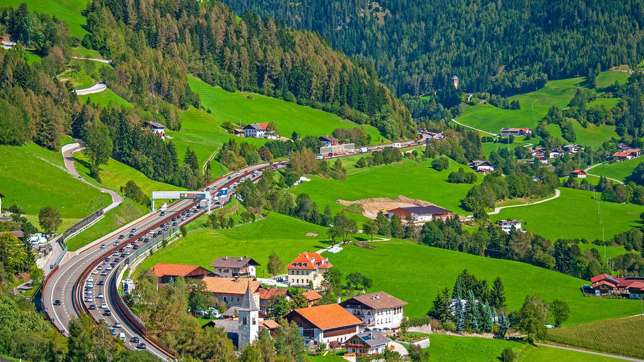 veduta_dall_alto_brennero_shutterstock