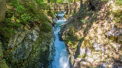 neve_alta_montagna_racines_shutterstock