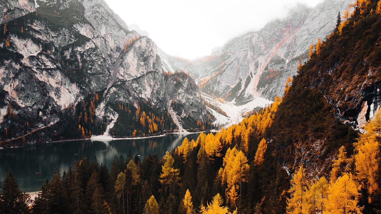 autunno_prima_neve_braies - Viktor Hanacek | picjumbo