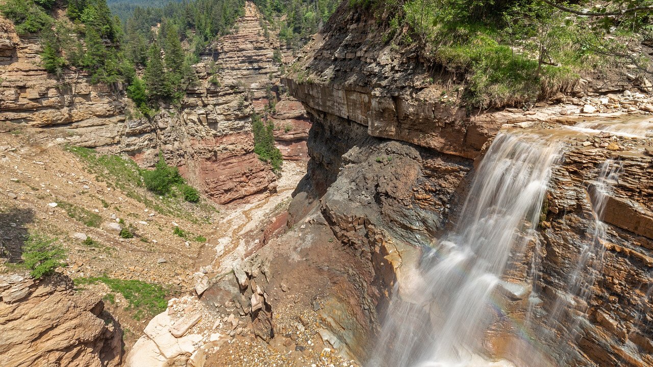 cascata_geoparc_blatterbach_dreamstime_robert_jank