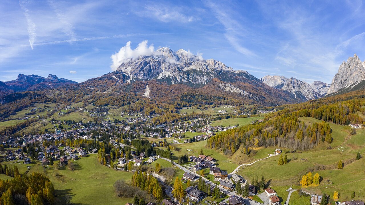 Cortina vista dall'alto estate