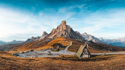 vista_inverno_passo_giau_verso_la_marmolada_shutterstock