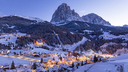 St Christina in Herbst mit Schnee