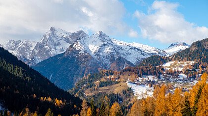 panorama_autunnale_a_colle_santa_lucia_dreamstime_fesus_robert