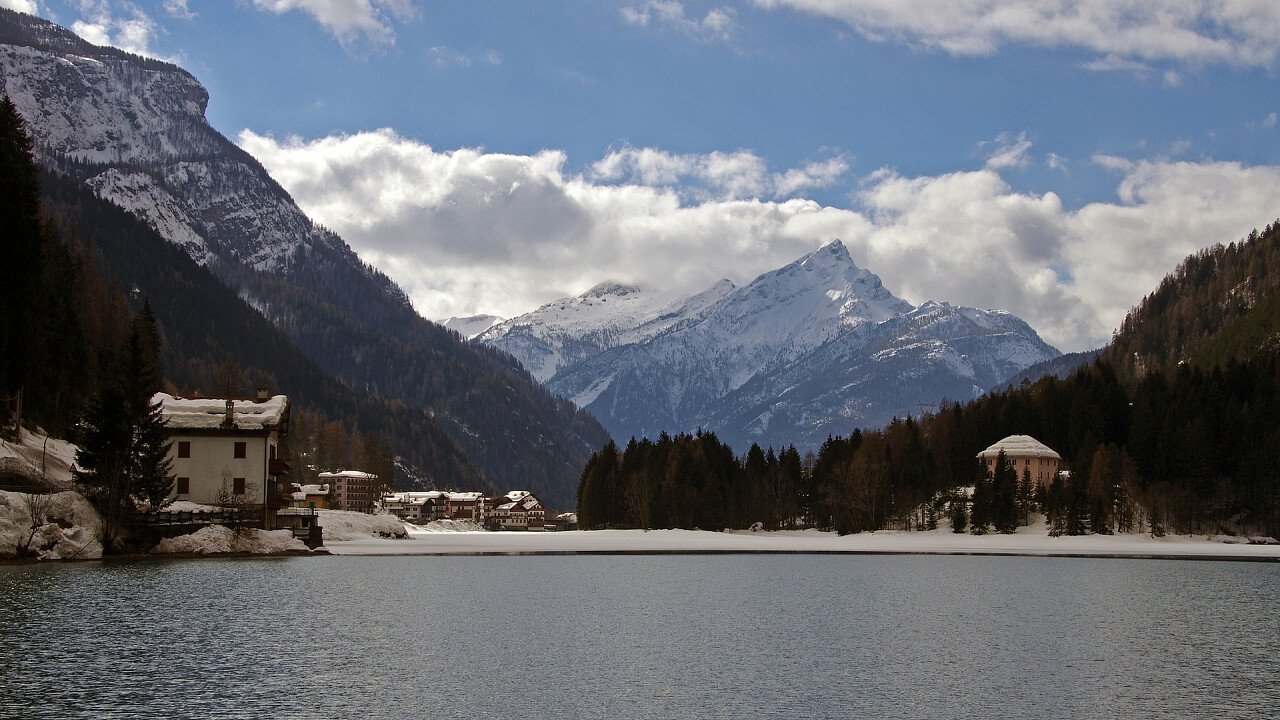 winter_alleghe_pixabay_valtercirillo