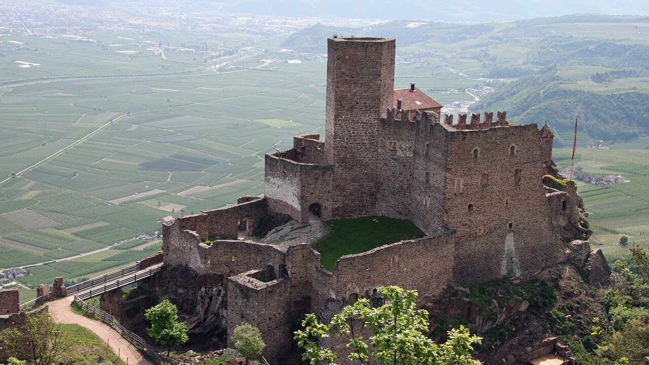 fortezza_castello_di_appiano_iStock