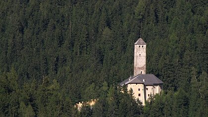 inverno_castello_monguelfo_shutterstock